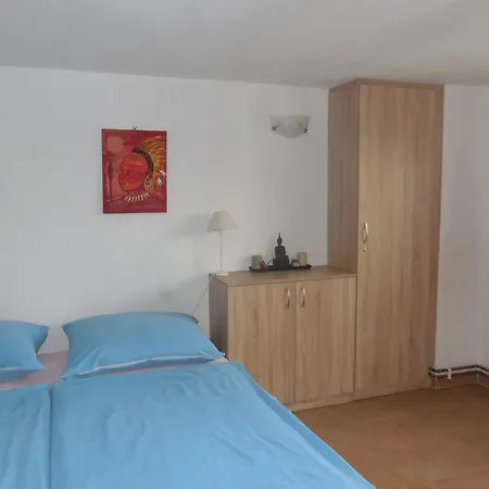 בית נופש Anca *